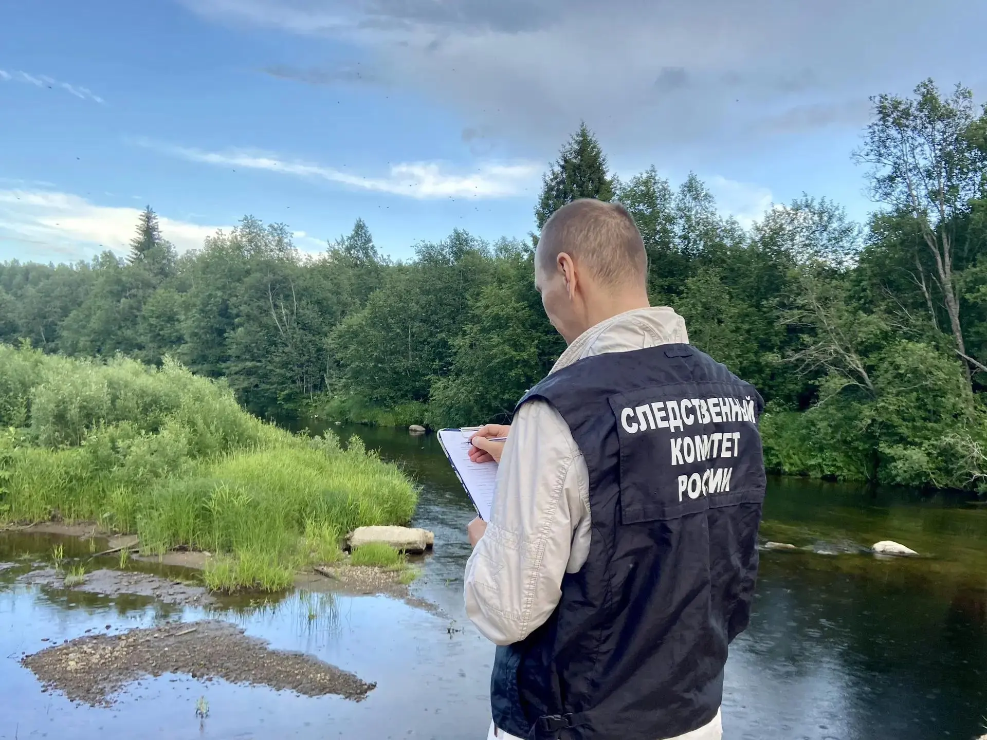 🔎 В Бабушкинском округе устанавливаются обстоятельства гибели в воде мужчины

Днем 18 июня 2026 год