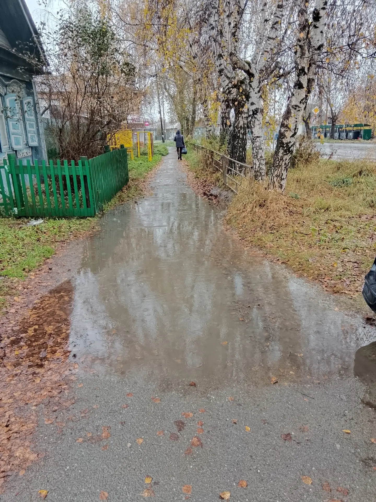 Уважаемые жители нашего городка, каждый раз натыкаюсь на посты, о том, что администраци...