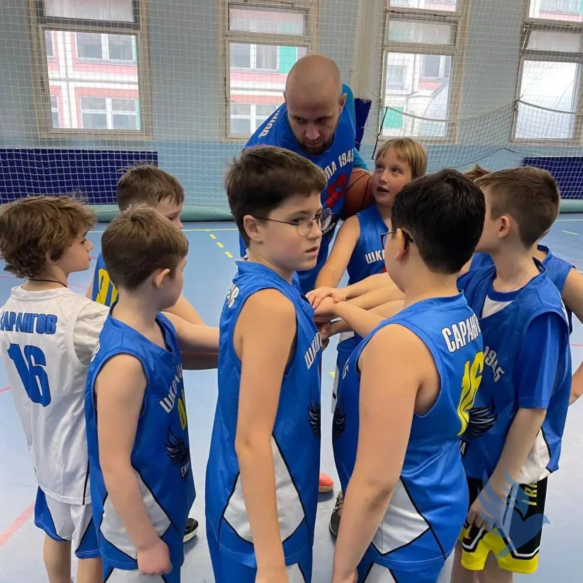🏀 Серебро «Победного мяча»: команда нашей школы — в числе лучших! 🥈  5 марта прошли решающие игры сп