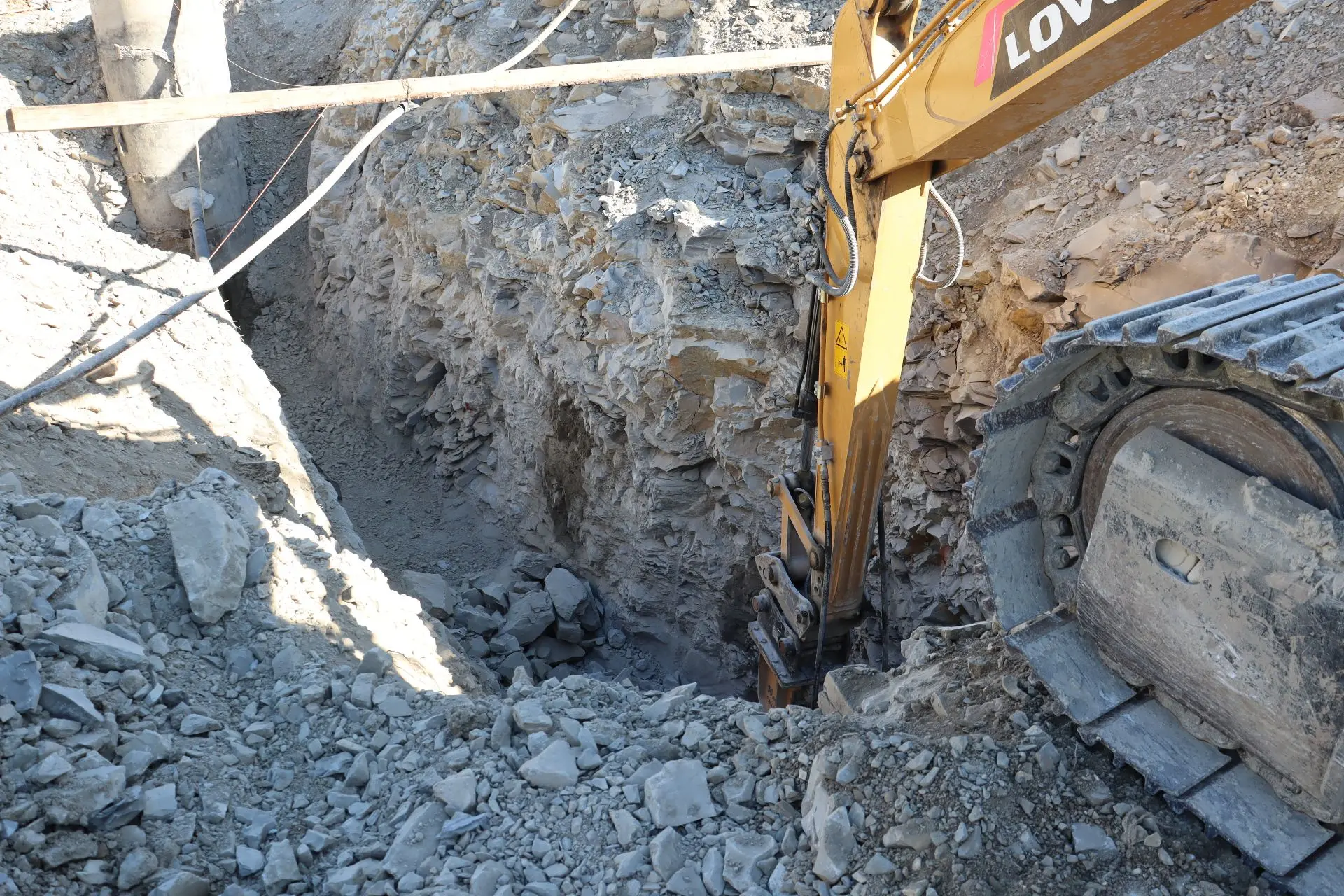🚧 В Северном начали строить новую канализацию