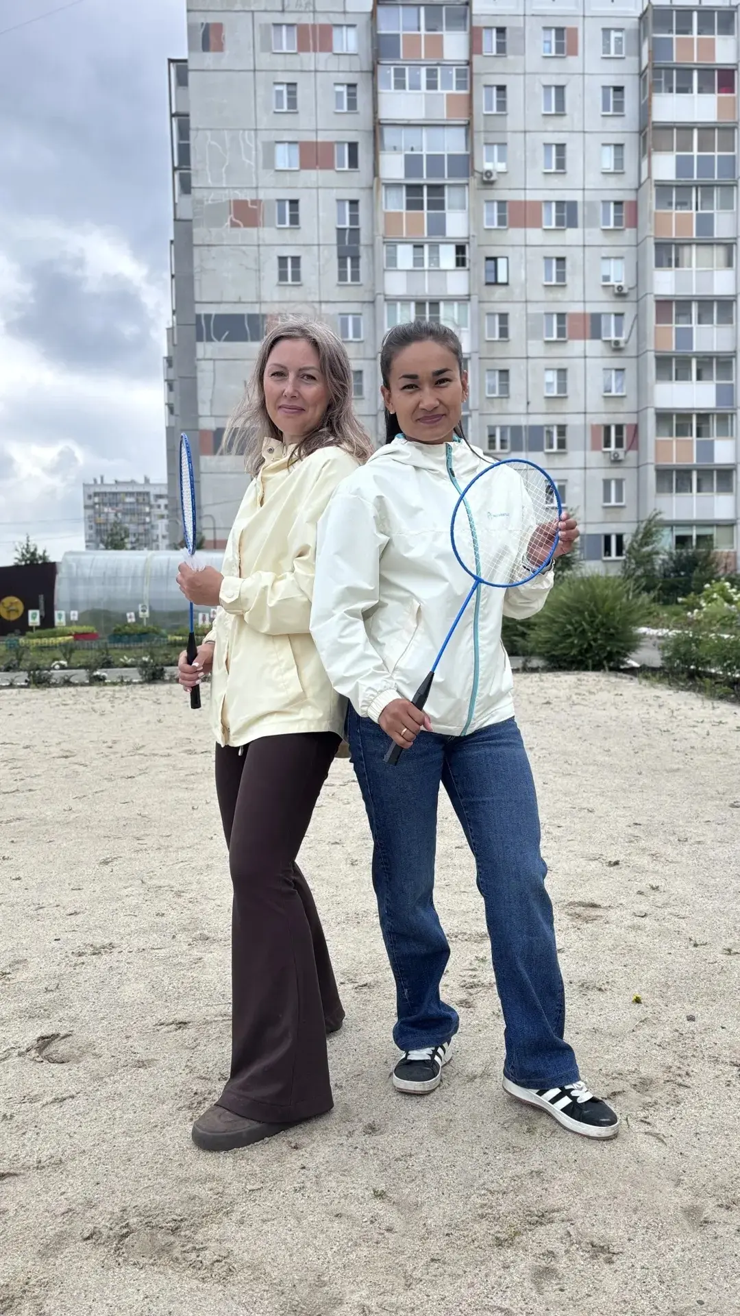 Сегодня, 5 июля отмечается день бадминтона!
 Бадминтон в детском саду: весело и полезно!🏸
Лето — эт