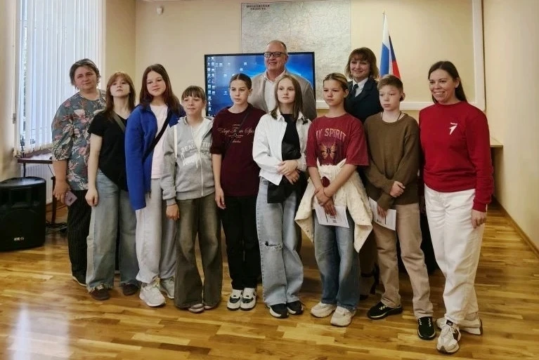 🇷🇺 1 июня в рамках регионального проекта "Фестиваль детства" Движения Первых активист...