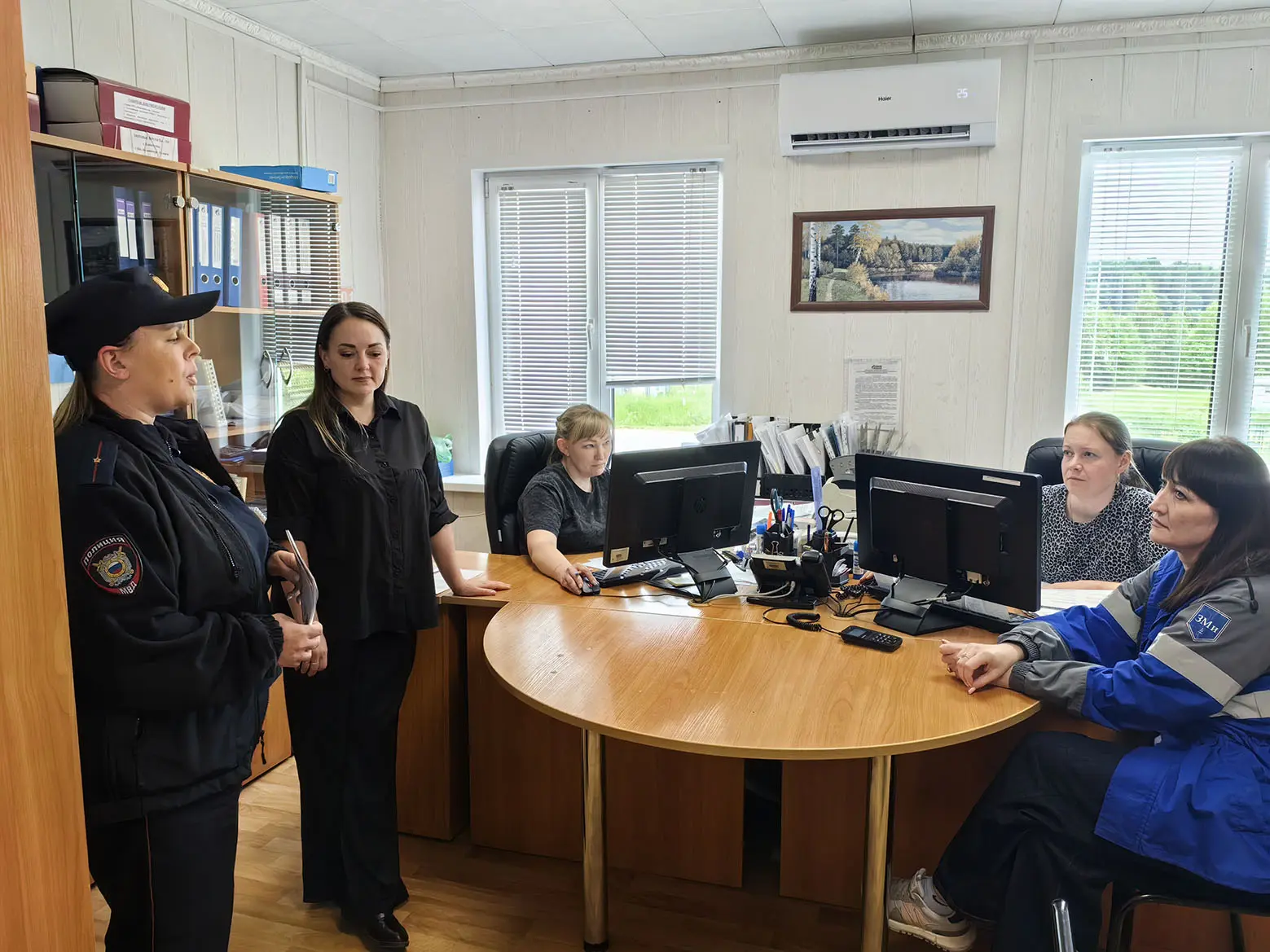 В Нюксенице полицейские и общественники в очередной раз напомнили местному населению о самых распрос