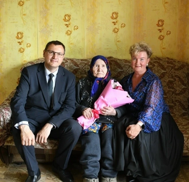 Труженица тыла из Коми отметила 95-летие

11 июня жительница Усть-Куломского района Анна Фёдоровна о