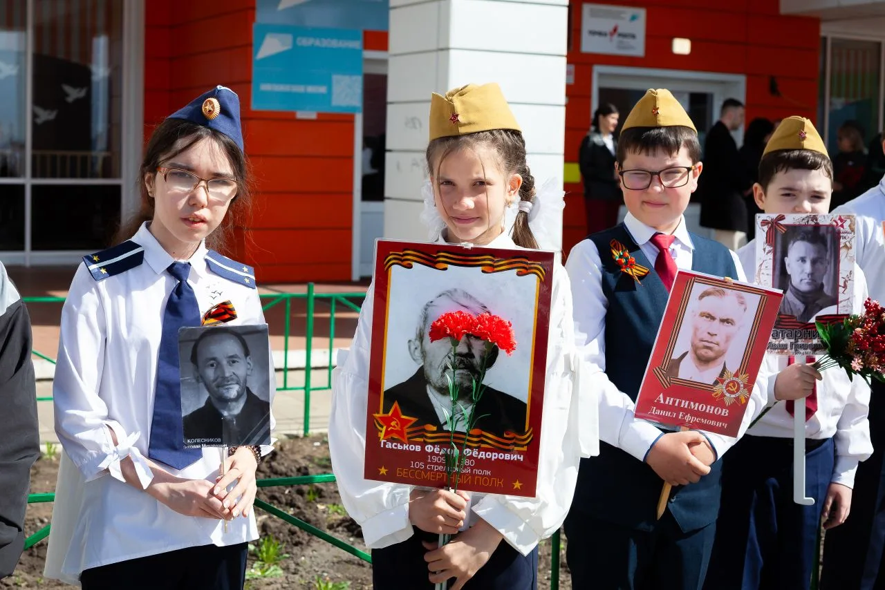 С Днём Победы!  7 мая на территории нашей Грановской школы состоялся традиционный митинг, посвящённы