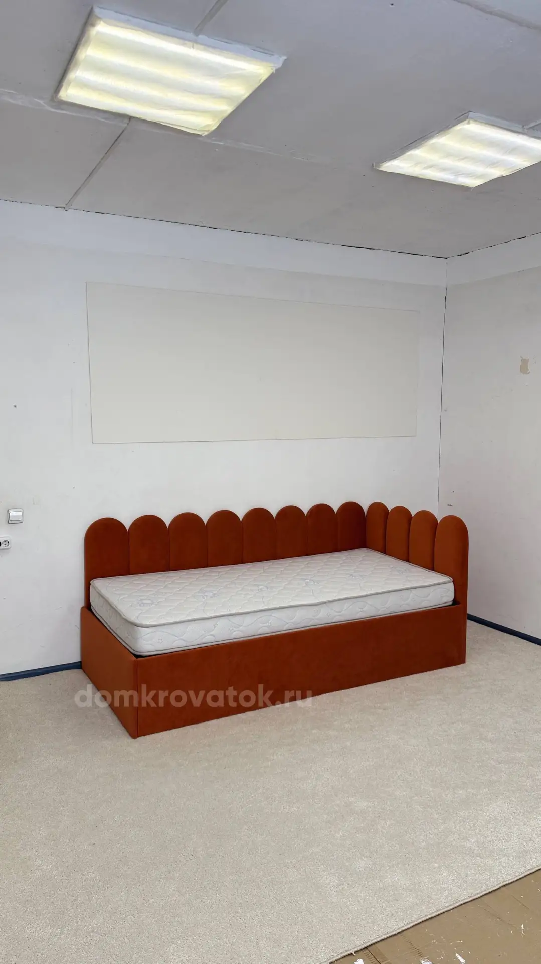 Мягкая выдвижная кровать: двойной комфорт и максимум места в детской.
