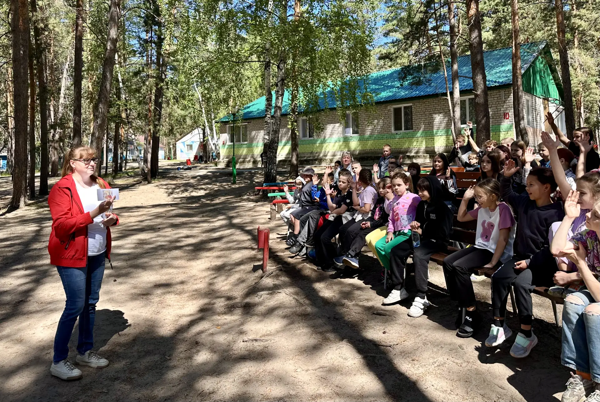 В преддверии дня рождения Александра Сергеевича Пушкина библиотечный десант ЦБ им. Е. И...