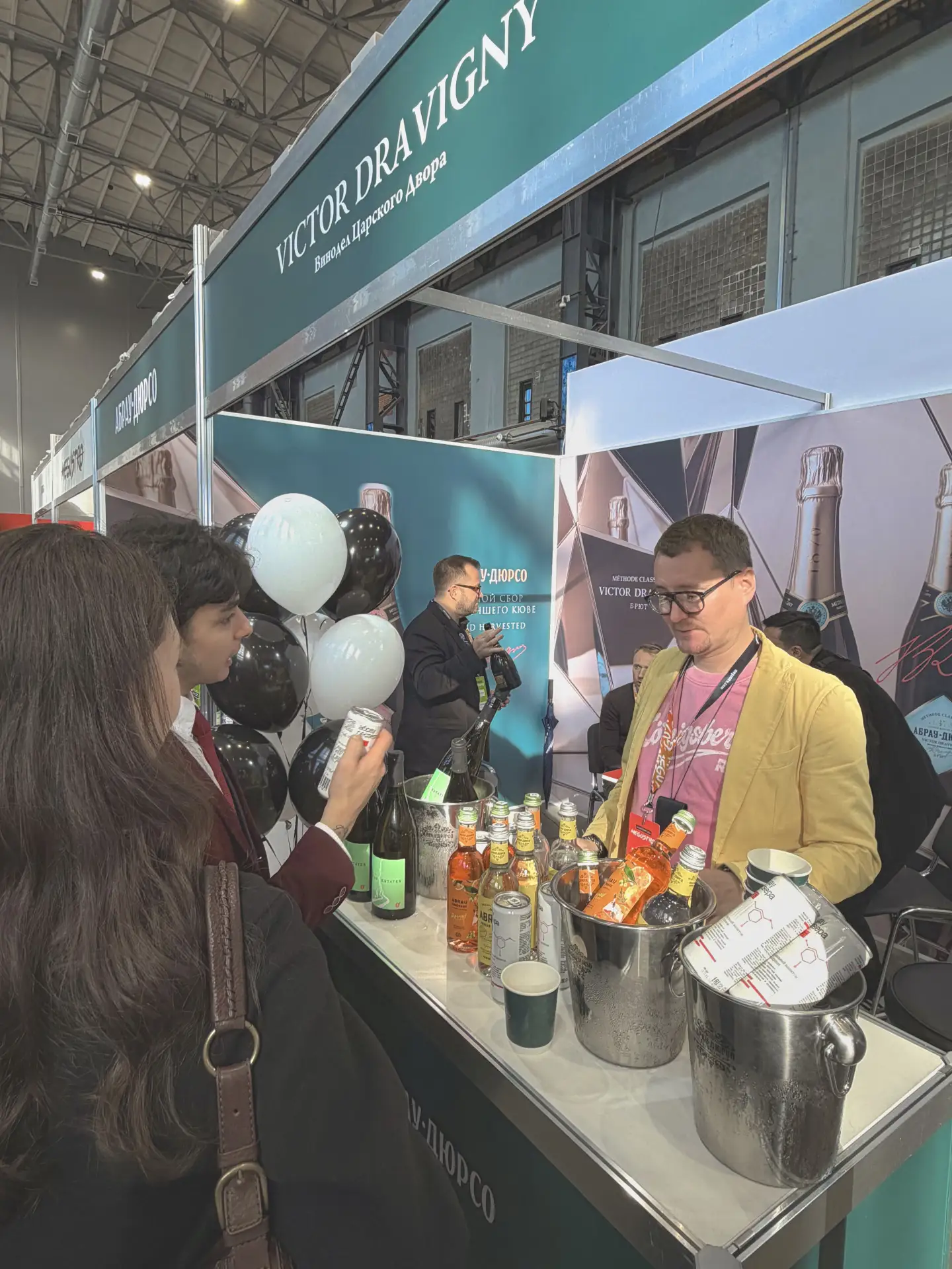 В Design District DAA проходит юбилейный, десятый фестиваль MEGUSTRO - главное событие ...