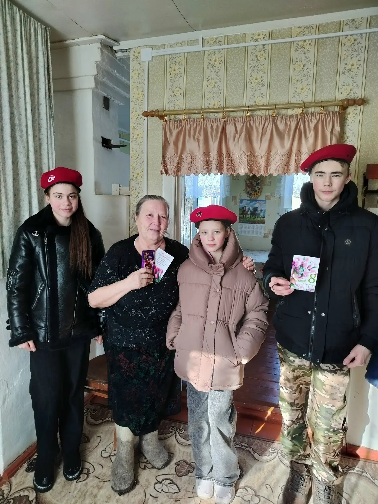 Юнармейцы Лесютинской школы: Акрамова Диана, Иевлева Анастасия, Пудов Павел стали участ...