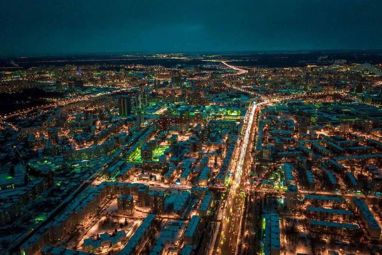 💡Более 78 тысяч светильников Уфы находятся под постоянным контролем коммунальных служб.
⁣
О работе 
