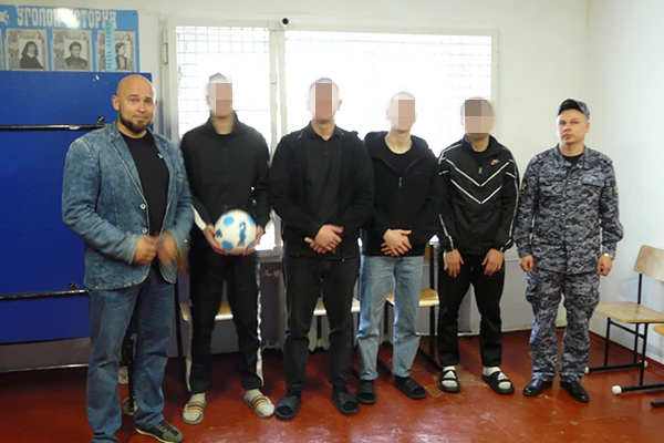 В Международный день защиты детей председатель Амурской автономной некоммерческой орган...