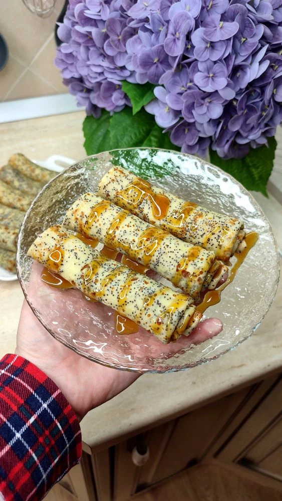 МАКОВЫЕ БЛИНЫ