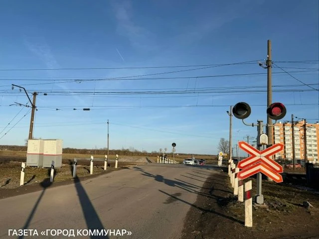 Ж/д переезд на станции Антропшино будут временно перекрывать