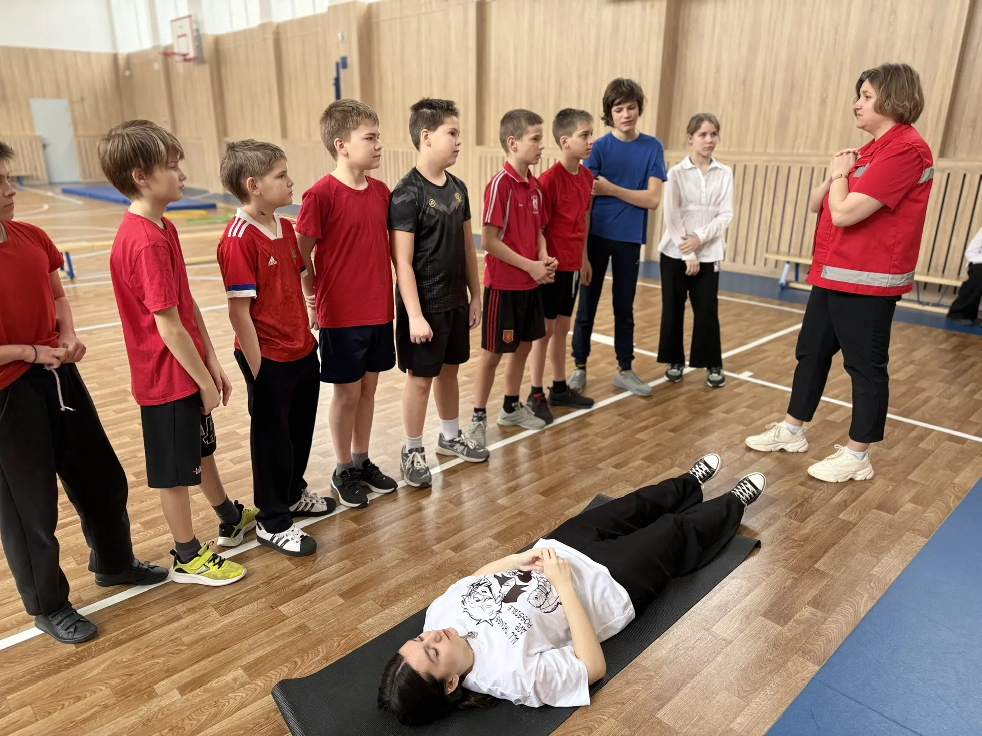 🎖️ «Зарница 2.0»: средняя возрастная категория на высоте!   На этой неделе в нашей гимназии прошёл ш