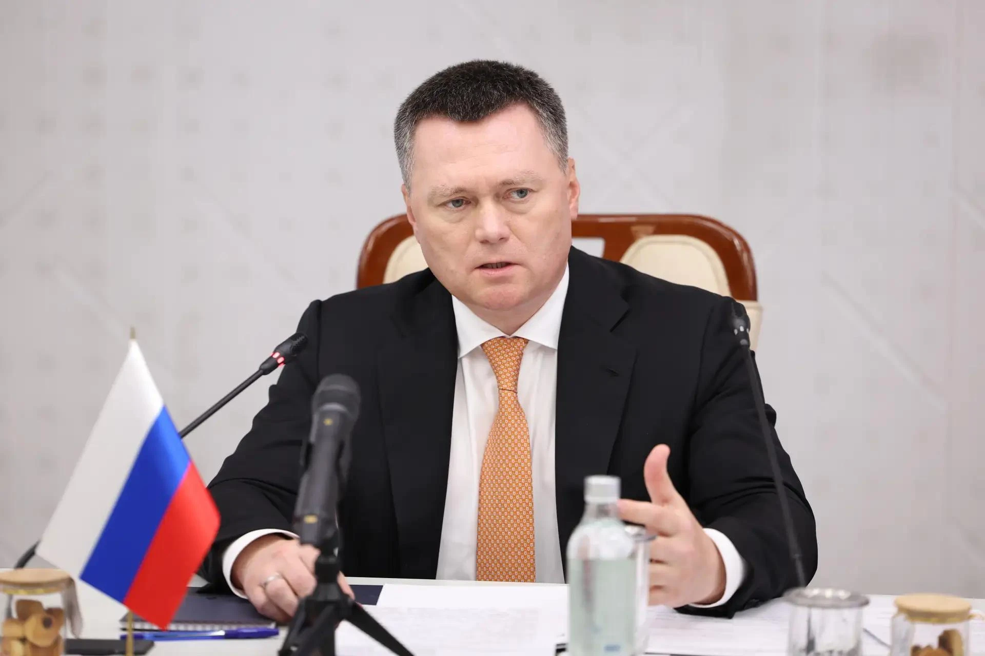 Глава ВС РФ обозначил роль судов в укреплении инвестиционной привлекательности экономик...