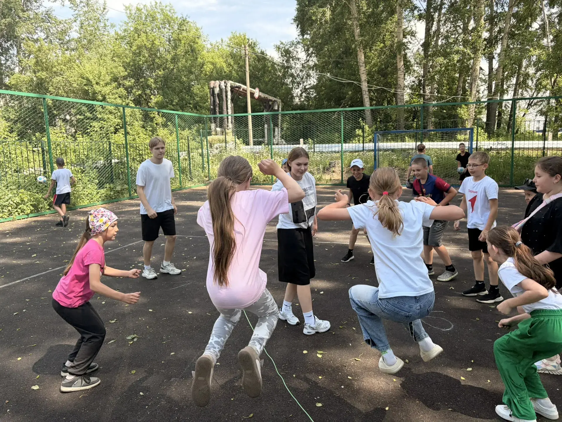 Студенты Кузбасского педагогического колледжа на практике в пришкольном лагере провели Спартакиаду д