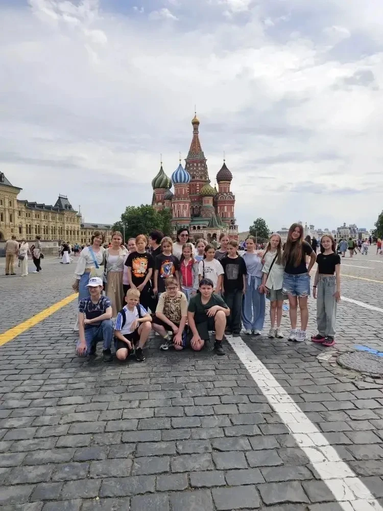 Здравствуйте 👋 меня зовут Черкашин Руслан Дмитриевич.