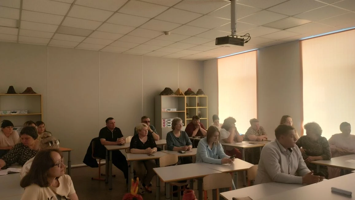 📚 В школе прошёл итоговый педсовет: ставим точки и строим планы!