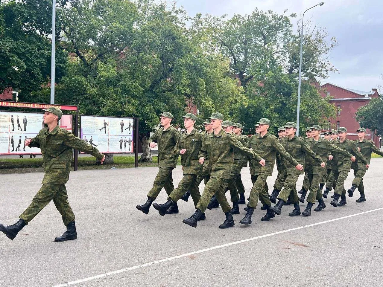 📍Одно из ключевых окружных событий лета – юнармейские военно-патриотические сборы «Гвардеец» – стар