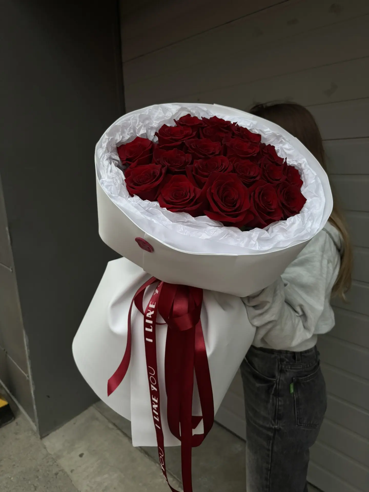Букет из 19 роз Эквадор 🌹