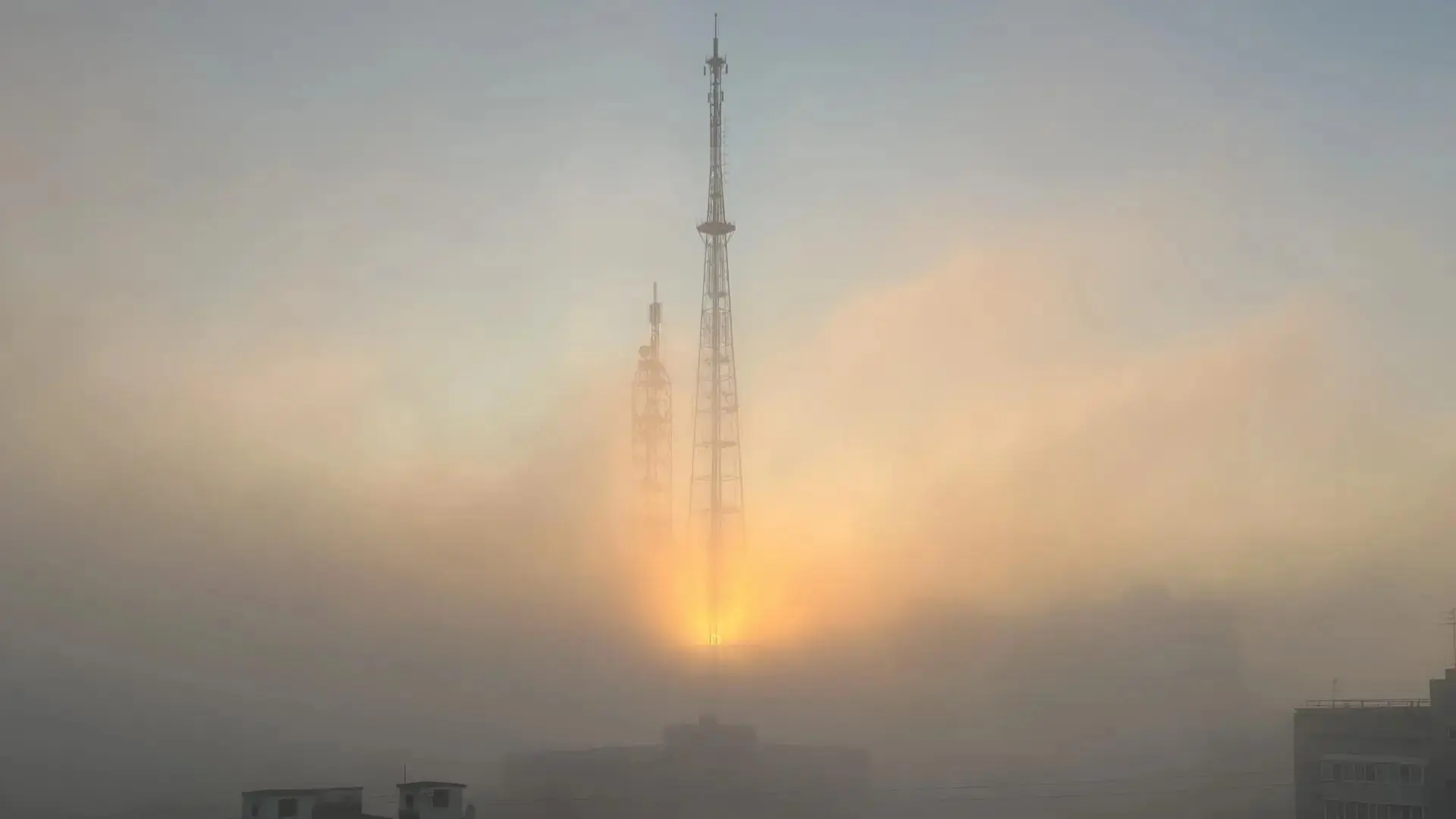 😶‍🌫️ Самара утонула в густом тумане утром 18 сентября