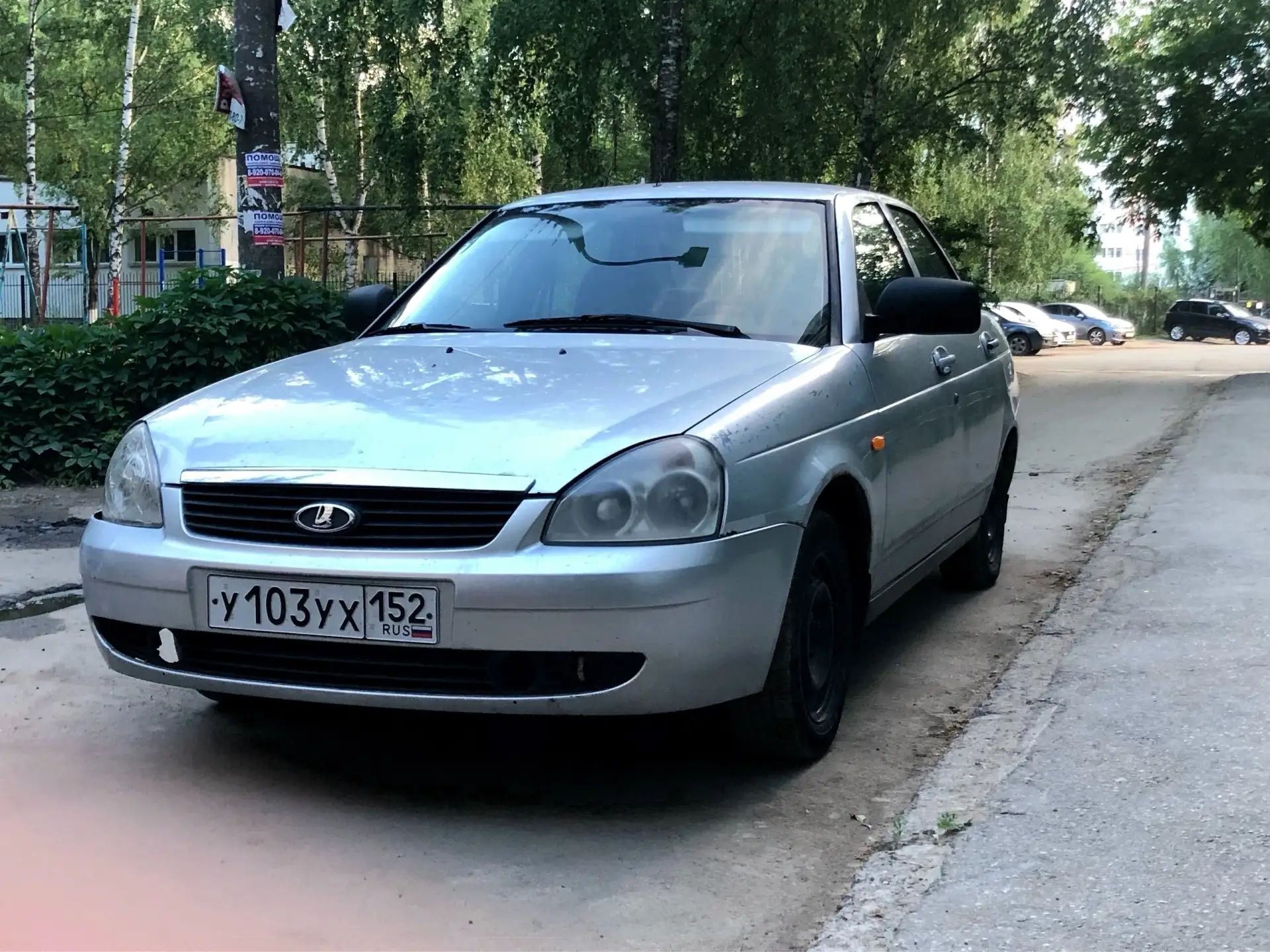 В продаже приора 12 год комплектация эур кондей стеклоподъемник электро зеркала техника хорошая стак