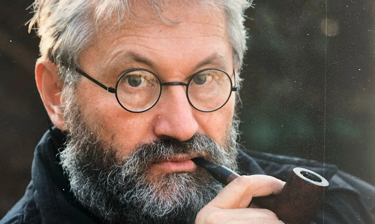 Если вы хотите почитать о теории архитектуры, но на книги нет времени, то сохраняйте се...