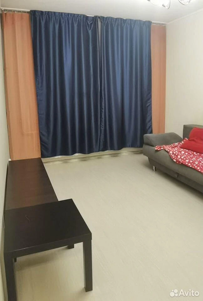 Сдам без посредников: 1-комнатная квартира, 35м²