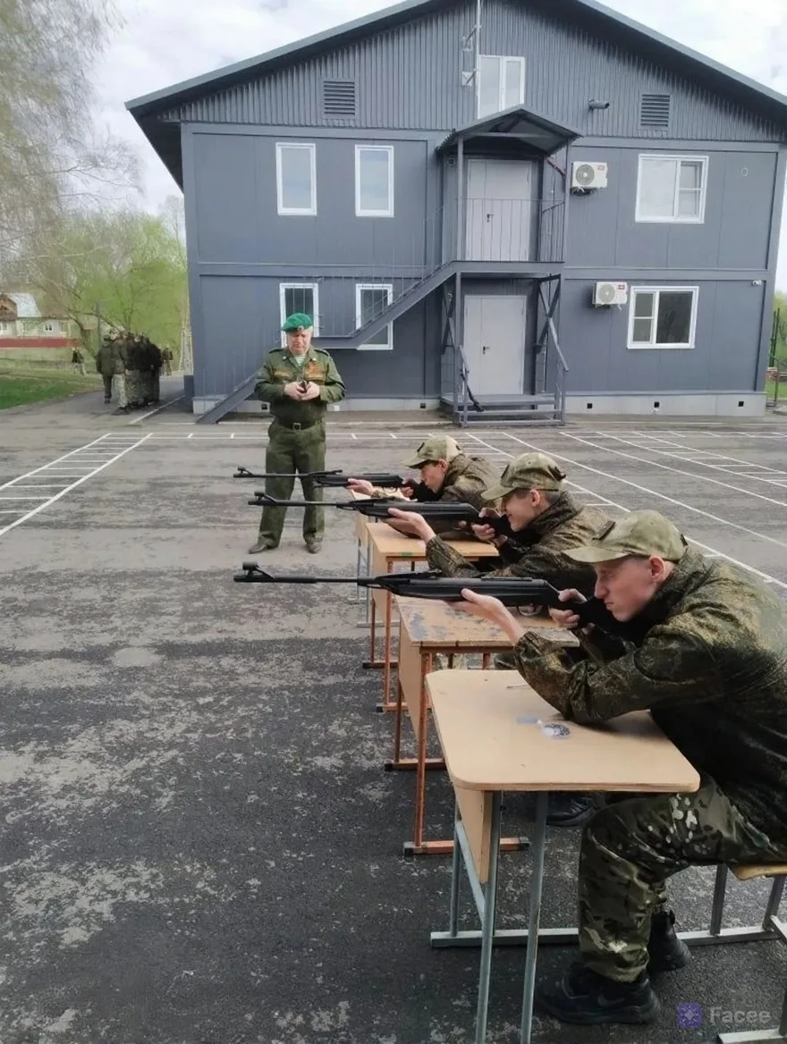 Вот так насышенно  полезными знаниями и практическими навыками  проходят учебно-полевые...
