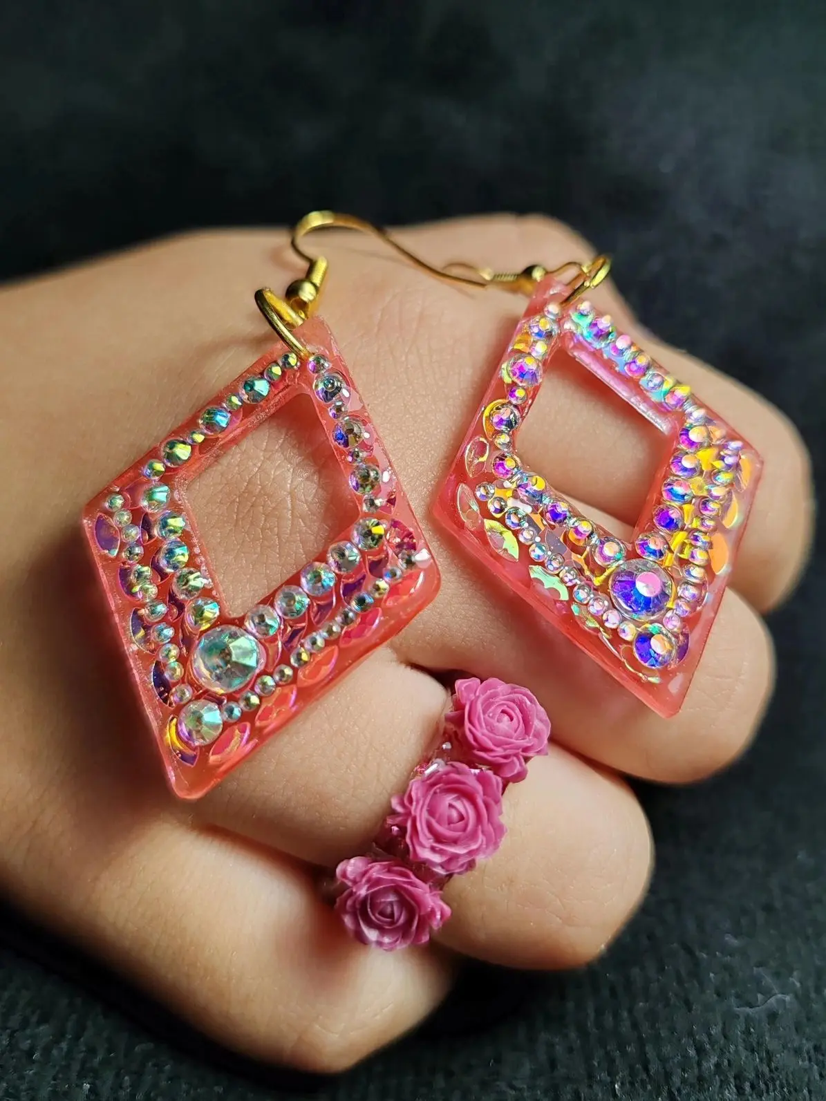 КОМПЛЕКТЫ УКРАШЕНИЙ 😍

Серьги+брошь📿
Серьги+колечко💍

Жду ваши реакции 😊♥️

#брошь
#астрахань_ма