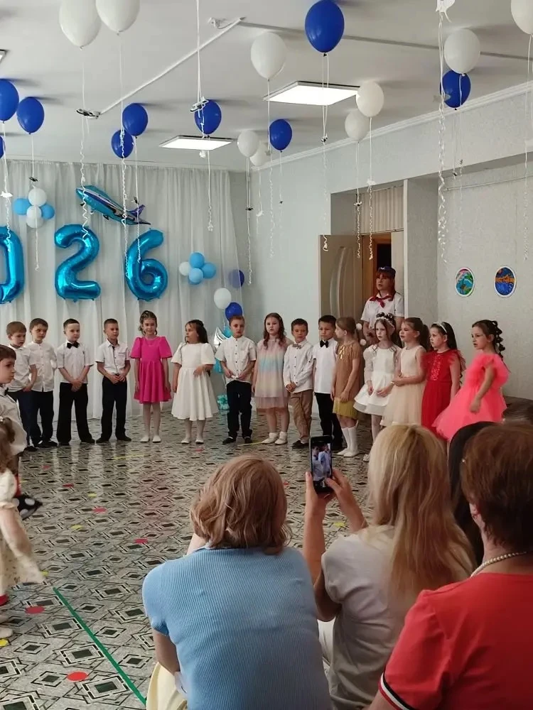 💫 Сегодня в нашем детском саду незабываемый день-выпускной в подготовительной группе №4💫