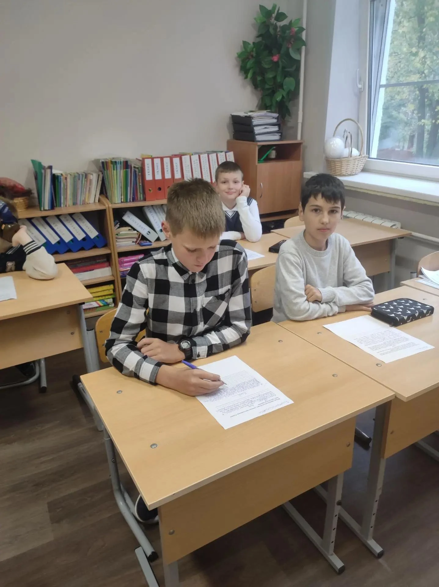 О чём мечтают четвероклассники? Узнали на логопедическом занятии в 4 "Б" ✍️