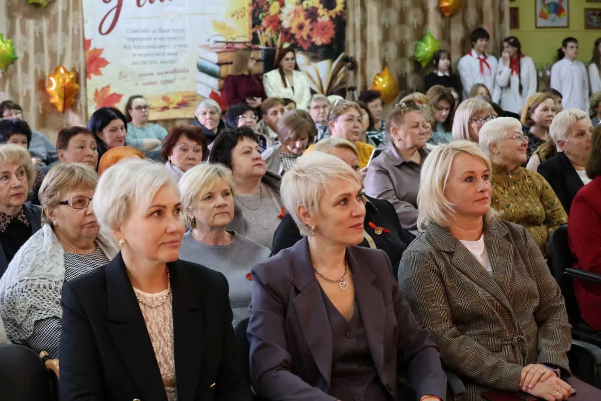 📸 Школа № 2 Алексина отметила большой юбилей​