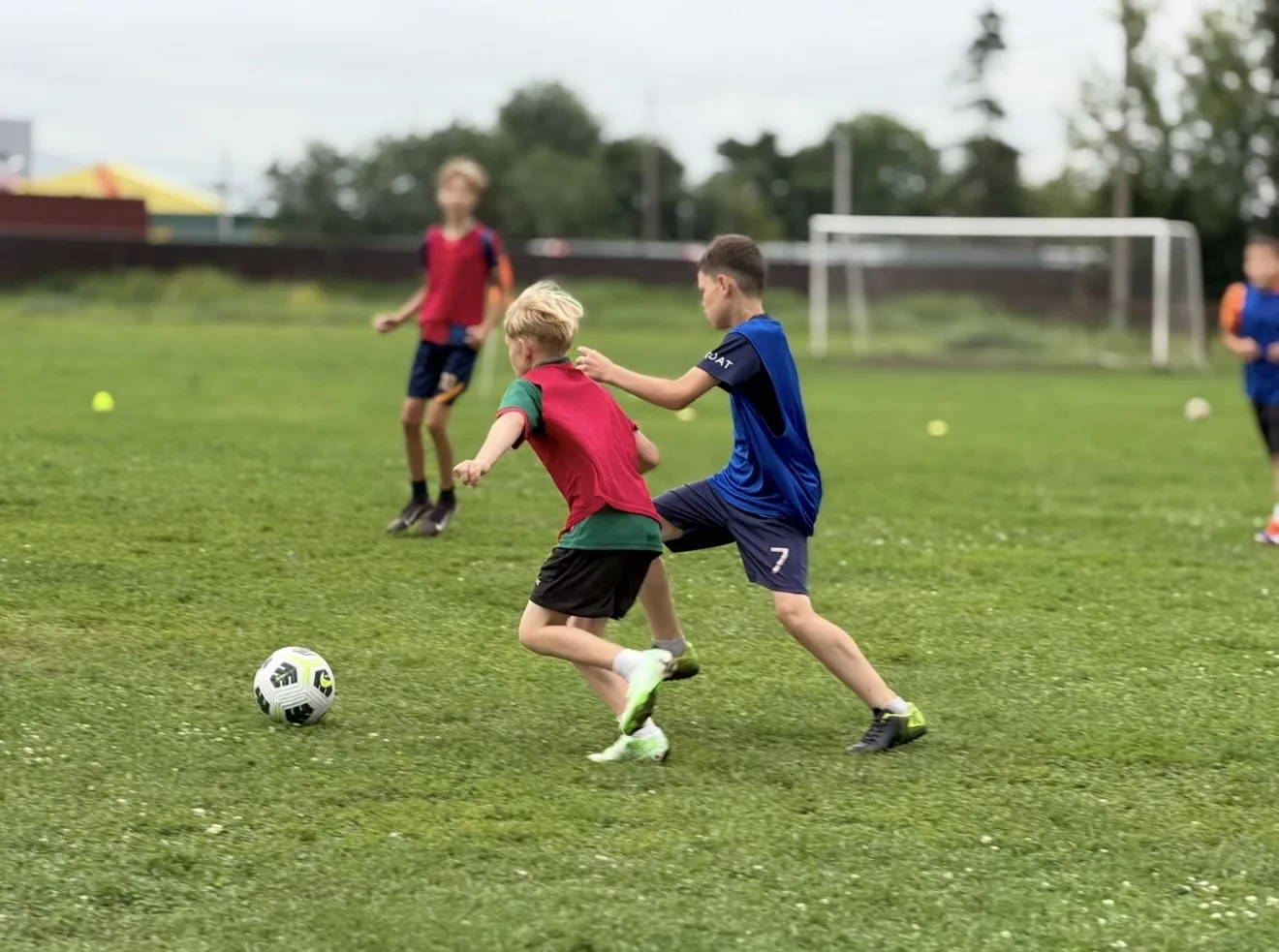 ⚽️🏀🏐 С мячом на ты: в Венёве определили чемпионов Дня физкультурника!⚽️🏀🏐