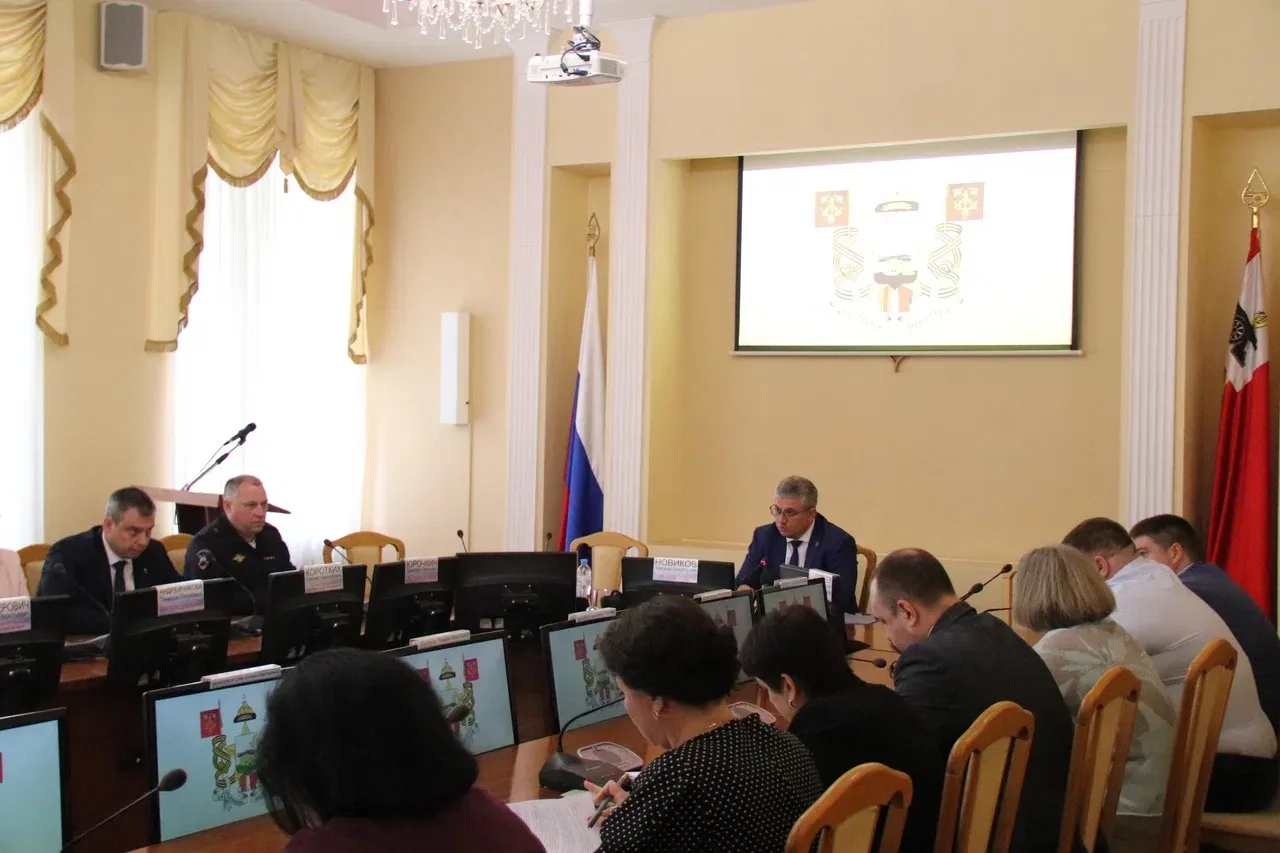 Одним из ключевых вопросов, поднятых на очередной общегородской планерке, остаётся подготовка к пред