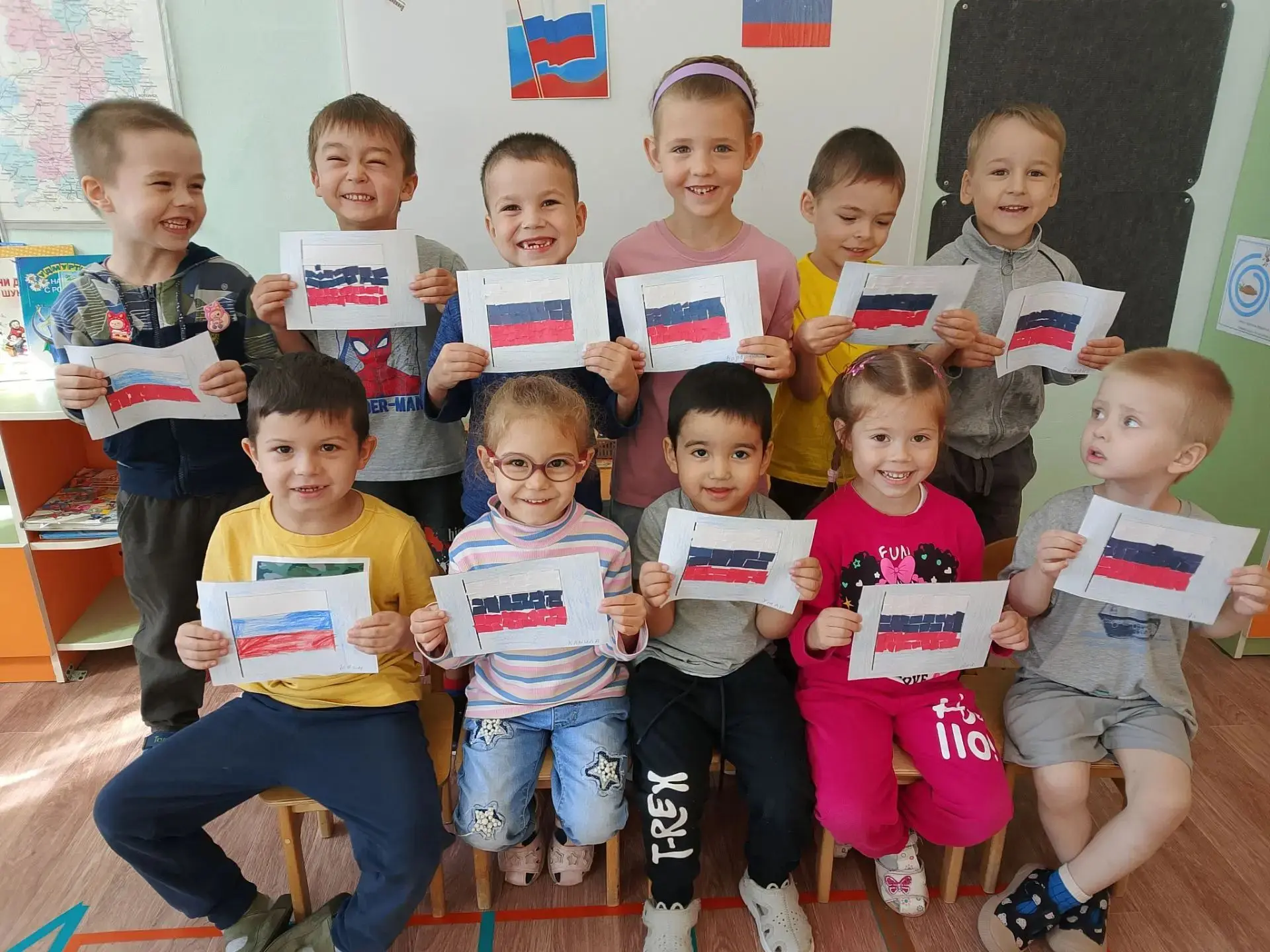 🎉 День Государственного флага в детском саду! 🎉