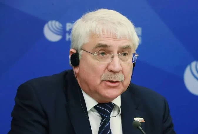 🗣️В Госдуме назвали Павла Дурова* пособником киевского режима

"Если основатель Telegram Павел Дуро