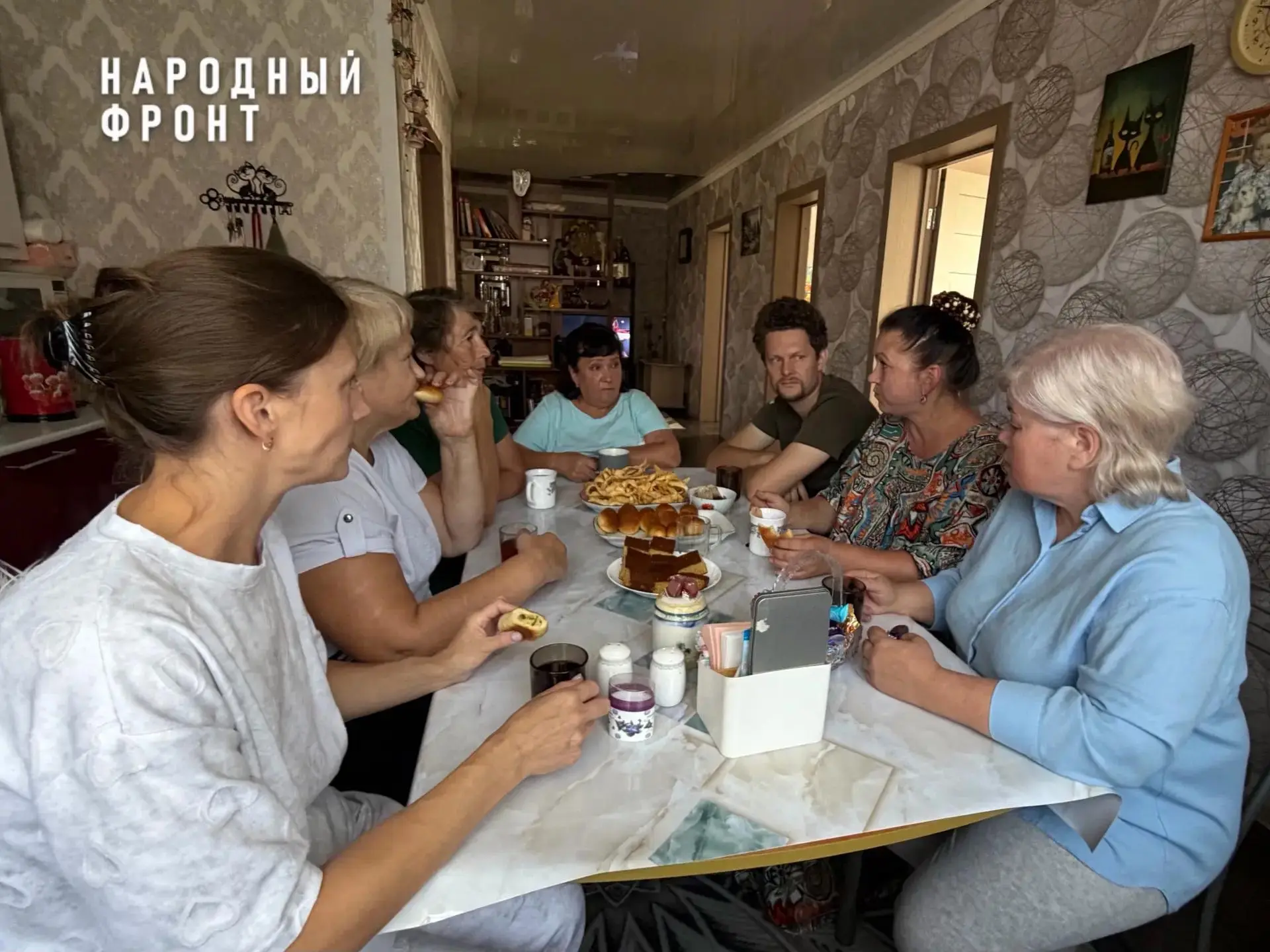 "Мы больше, чем просто волонтёры": как общее дело объединило жителей трёх сёл в Иркутск...