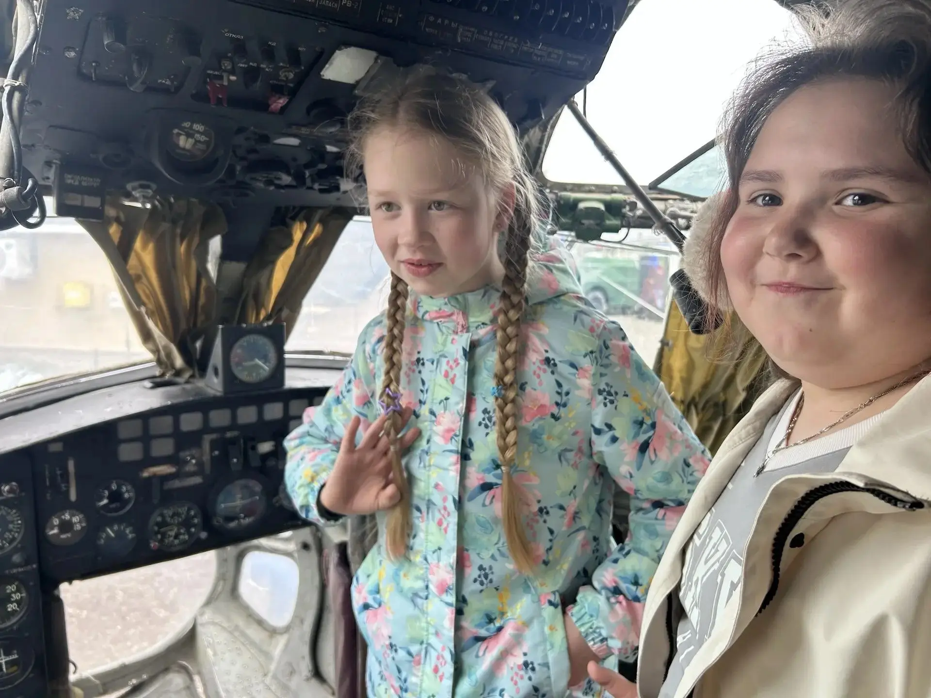 ✨ Ученики 3 «Б» класса совершили увлекательное путешествие в Торжок! 🚁 Ребята побывали в музее верто