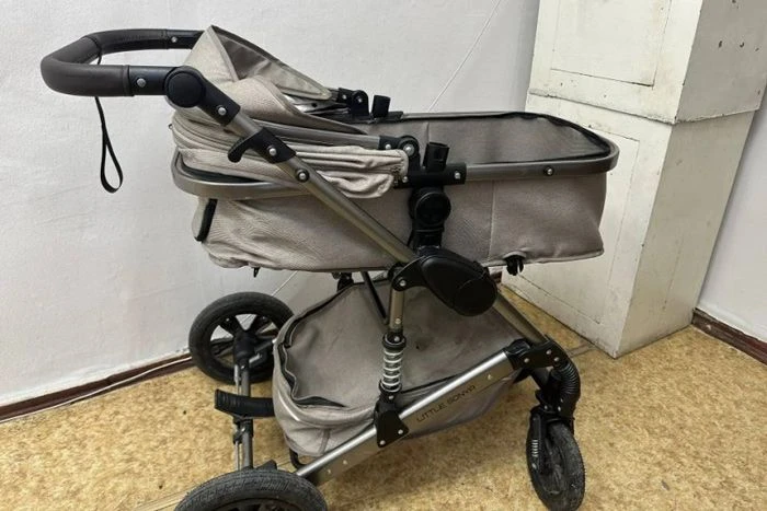 В Шахтах в детской поликлинике украли детскую коляску