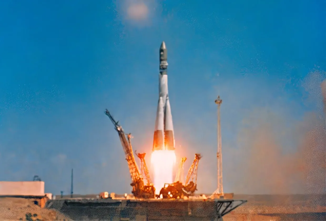 «Поехали!»🚀  Сегодня 65 лет с момента первого полета человека в космос. 12 апреля 1961 года Юрий Гаг