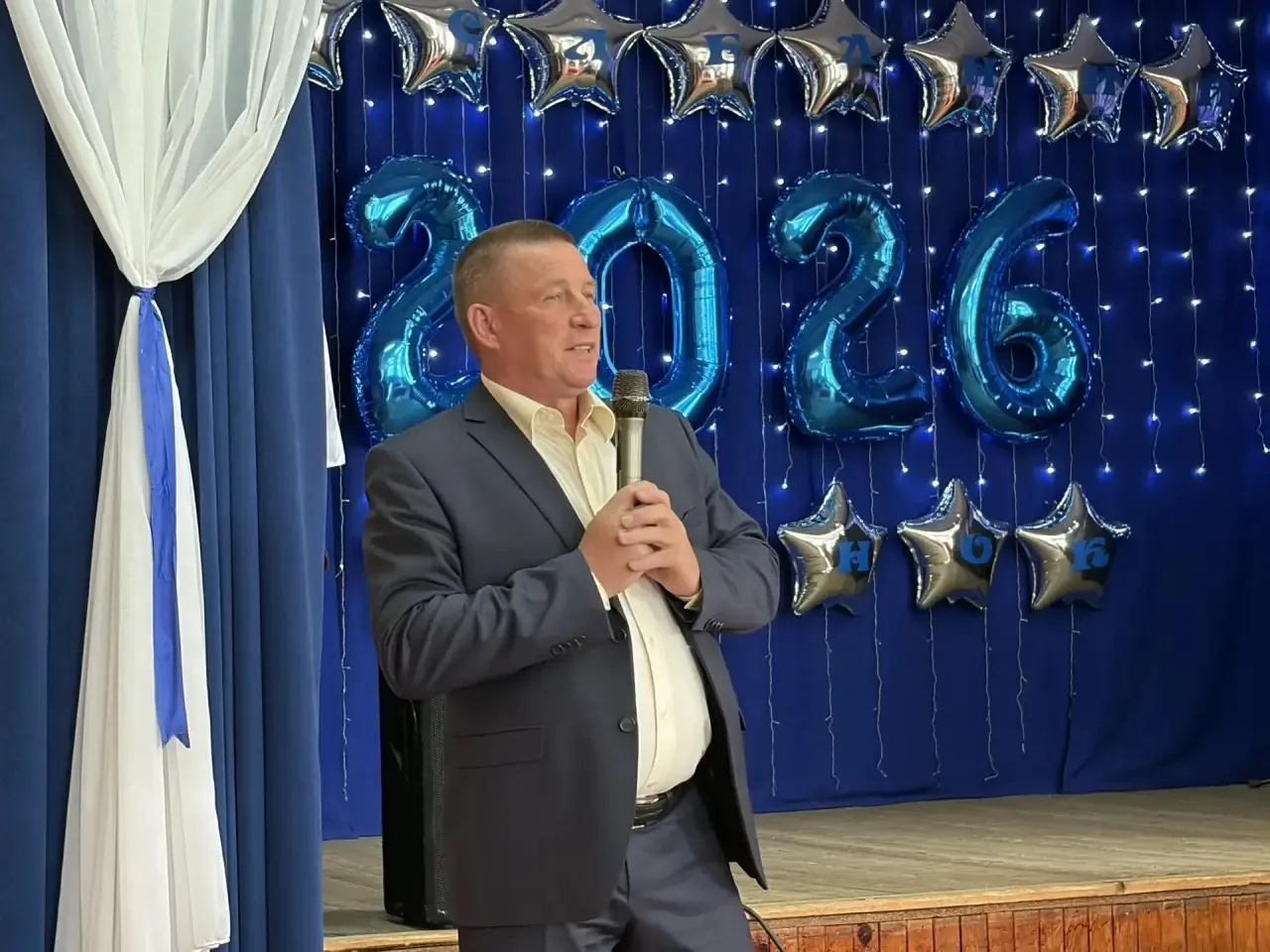 🎉 Торжественное вручение аттестатов выпускникам 9‑х классов! 🎉

Сегодня в нашей школе состоялся ос