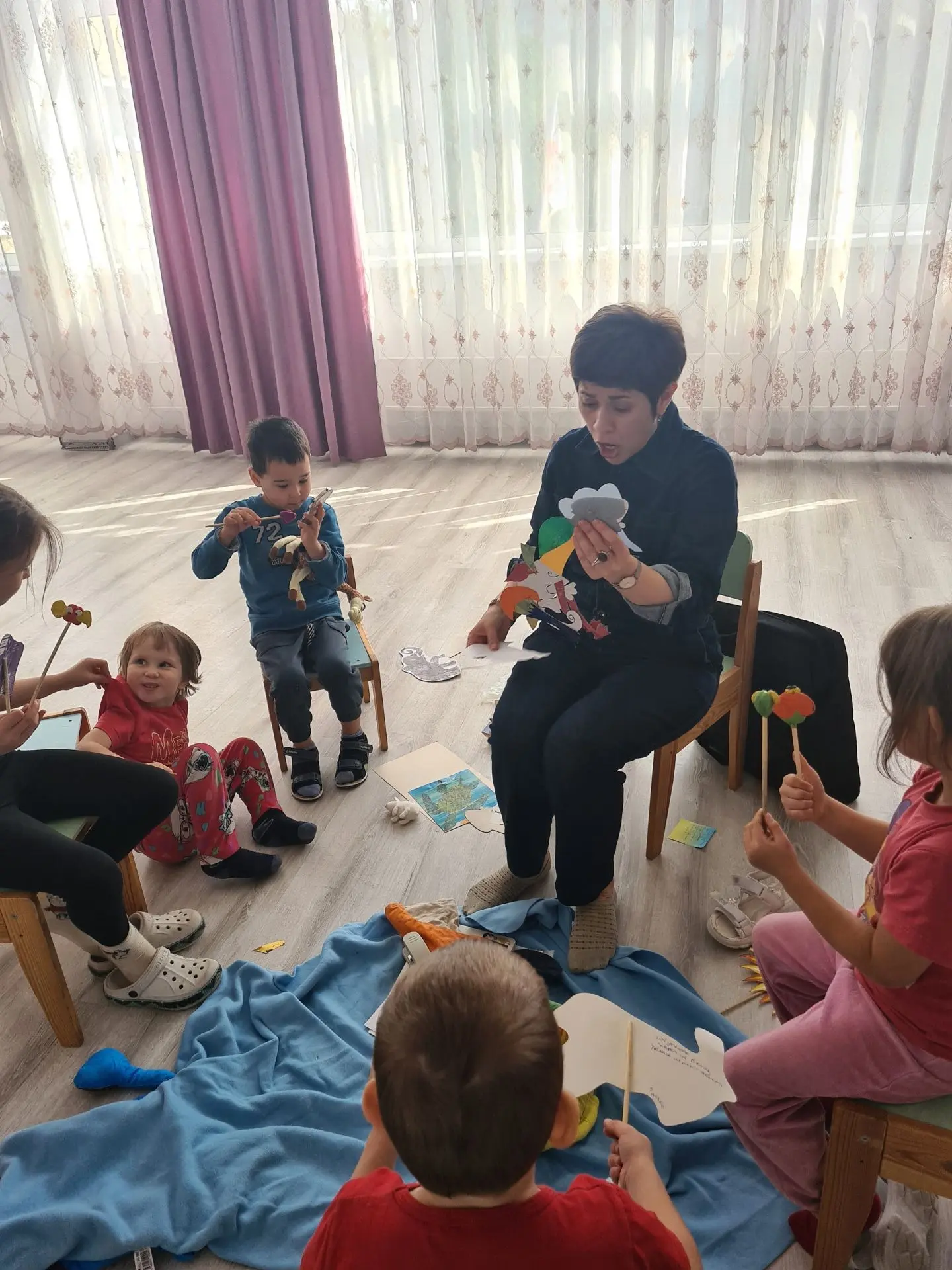 📚Знакомство малышей с писателем Эриком Карлом
