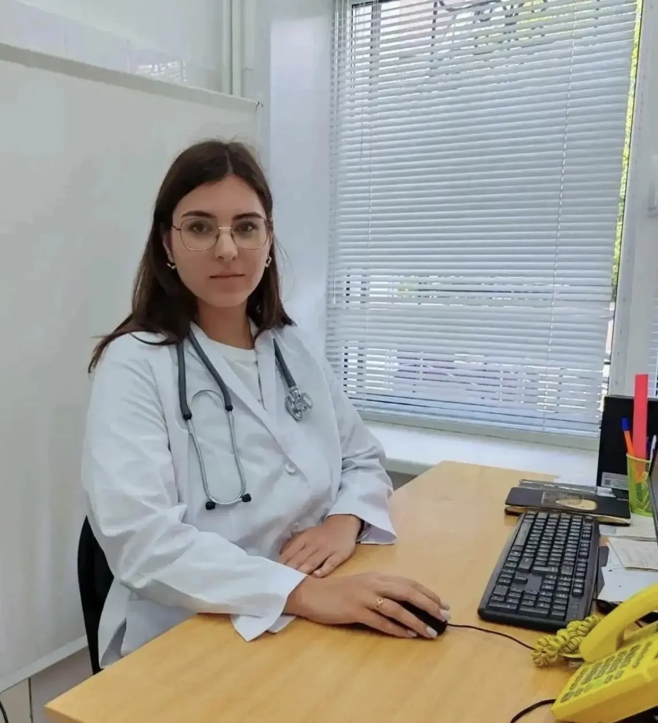 К работе в Грязинской больнице приступили молодые врачи-терапевты—выпускники программы ...