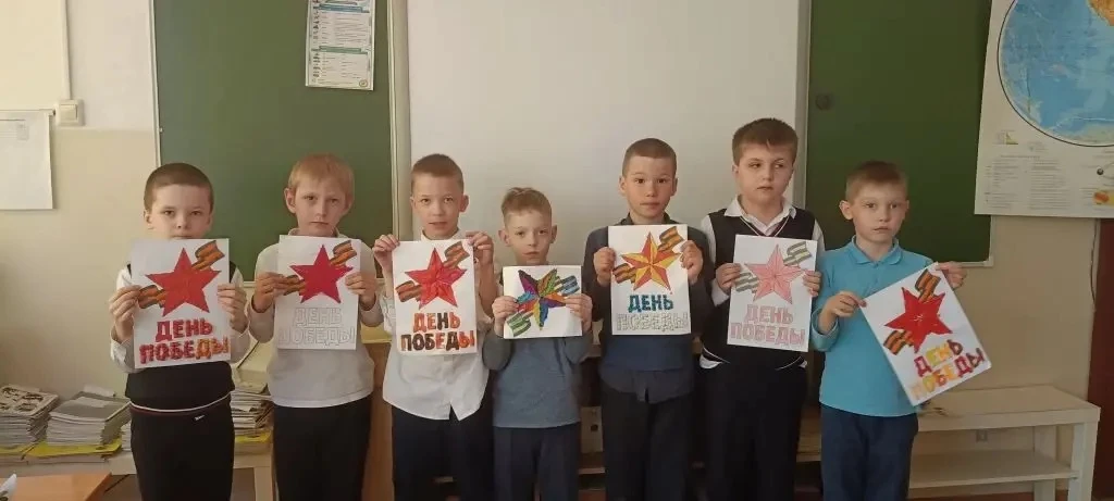 Маленькие руки — большое спасибо! 💙  В преддверии самого важного праздника нашей страны — Дня Победы