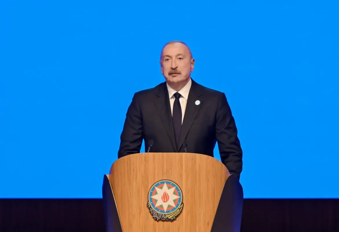 🇦🇿 🇦🇲 Нельзя возлагать всю вину на прежнее руководство Армении, заявил Ильхам Алиев.