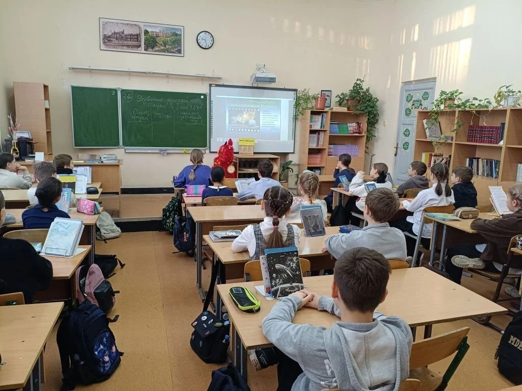В МБОУ "ЦО № 2 имени Короленко В.Г." прошла неделя памяти, посвященная Международному дню памяти жер