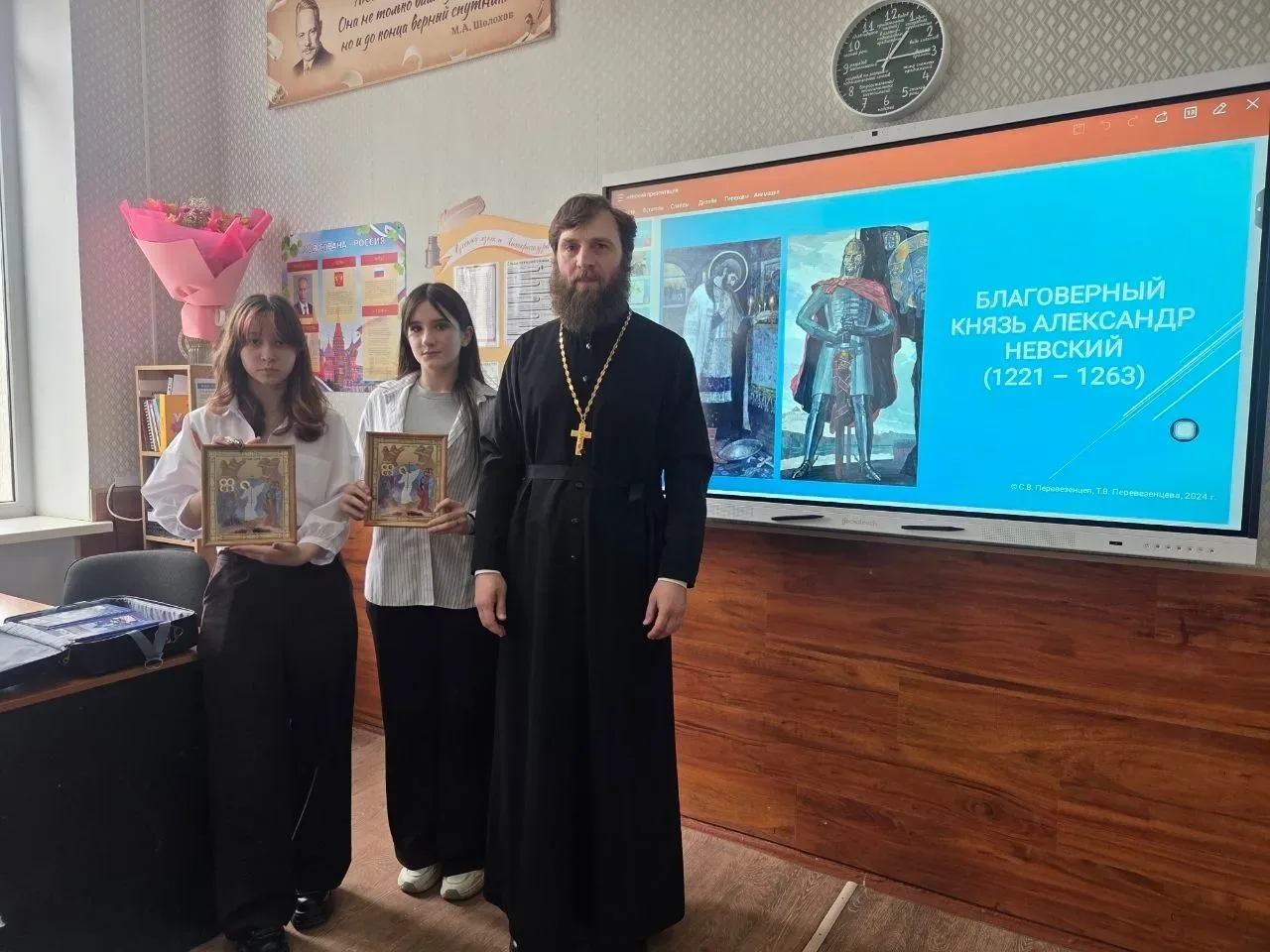 ✨"Кто с мечом к нам придёт, от меча и погибнет": восьмиклассники прошли по следам Александра Невског