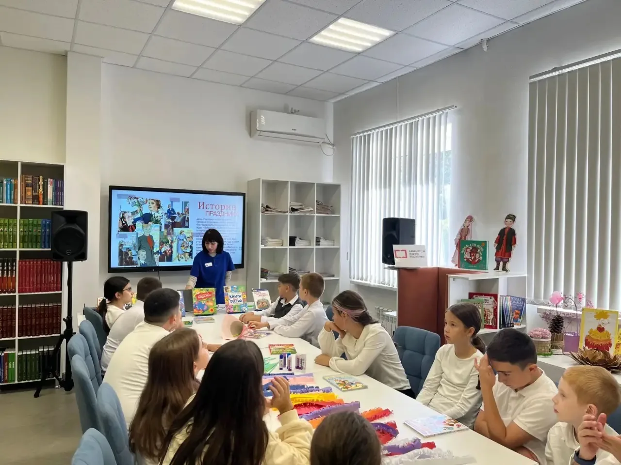 🎉 В честь Всемирного дня учителя в Модельной детской библиотеке им. А. П. Гайдара прош...