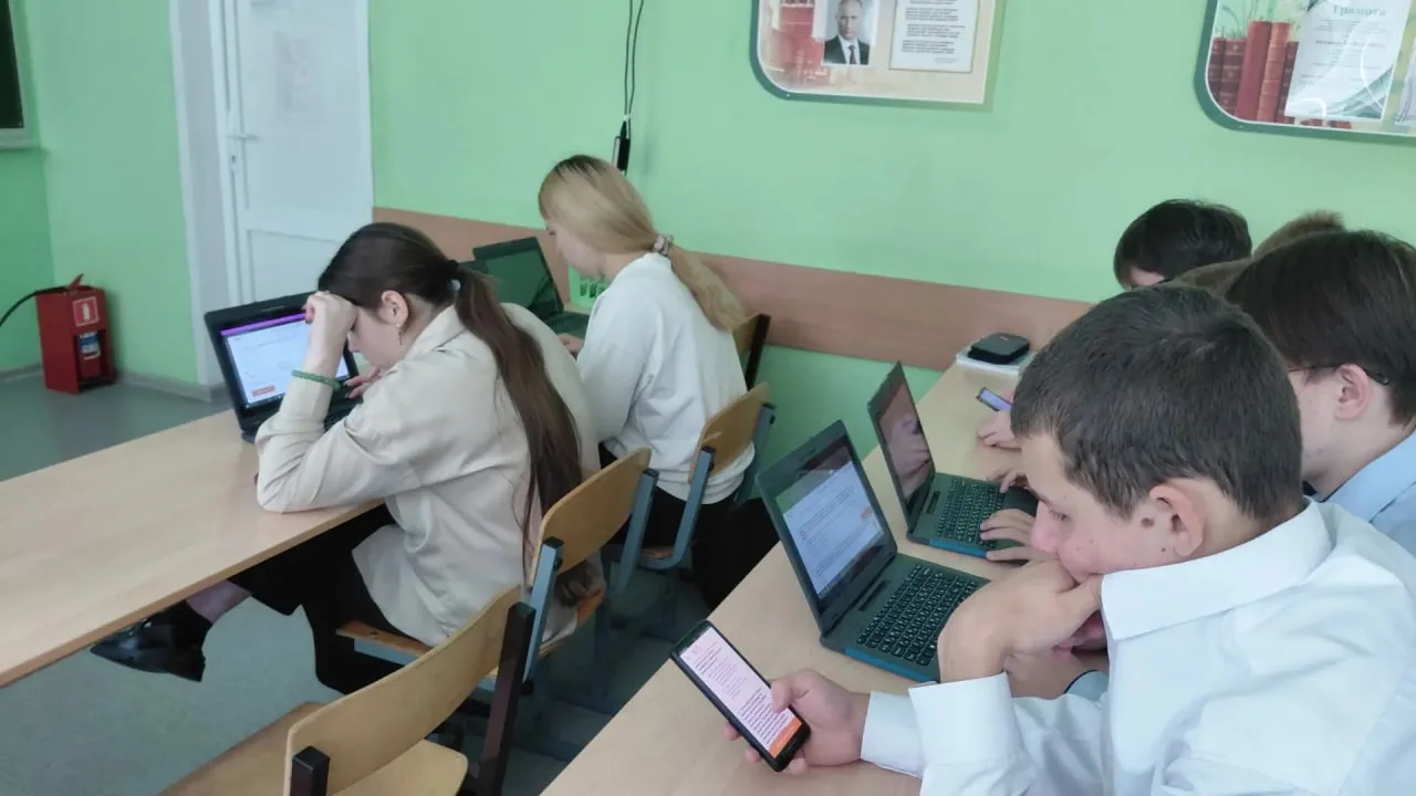 📸 Школьники Плавска написали «Финансовый диктант»​